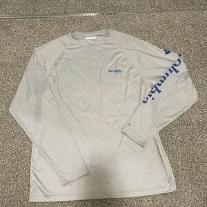 Columbia Light Gray Performance Shirt with Blue Accents